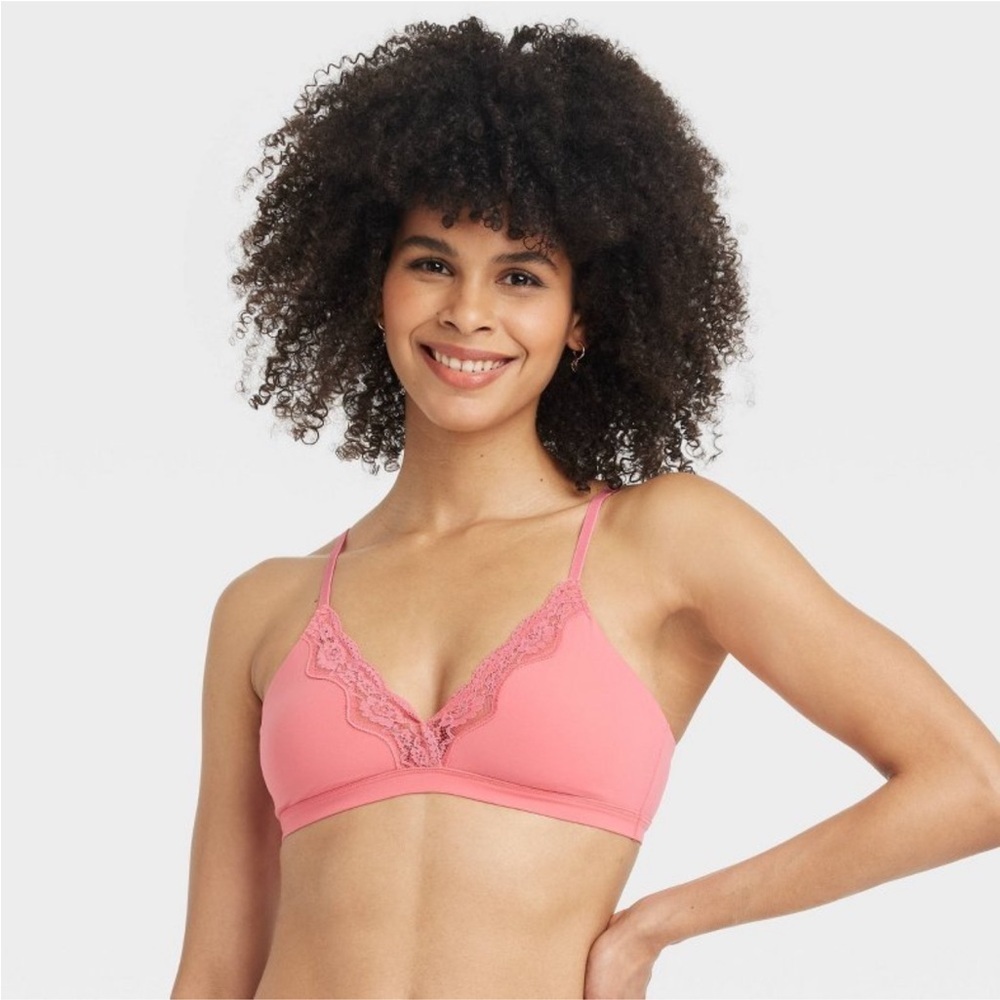 Luxe Stretch Unlined Triangle
Bralette - Auden™ Coral new 🆕